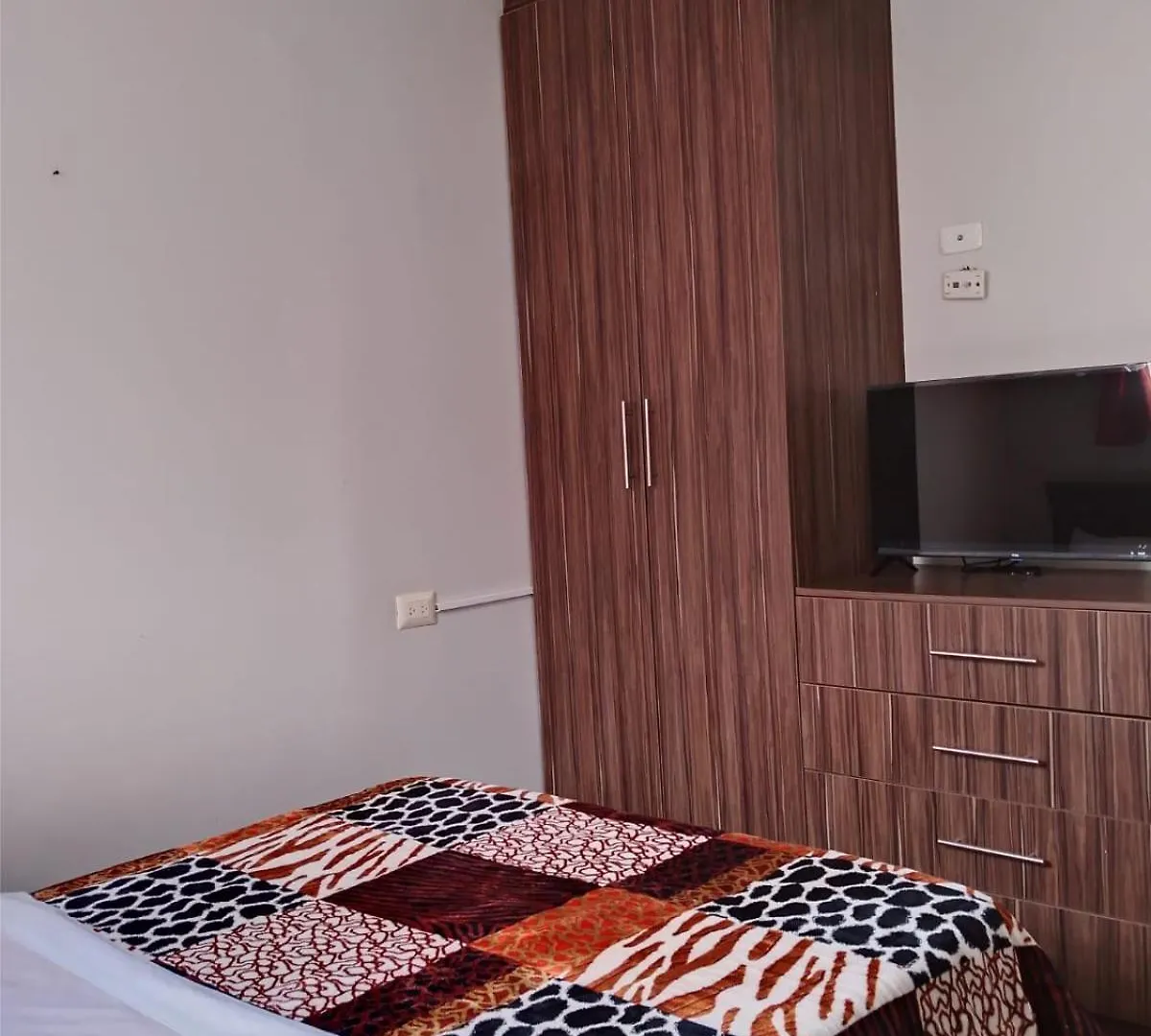Hotel Sierra Azul كوينكا 2*,